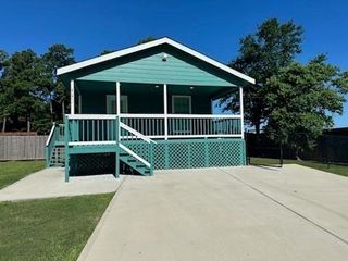 21511 W Hammond Drive, Porter, TX 77365