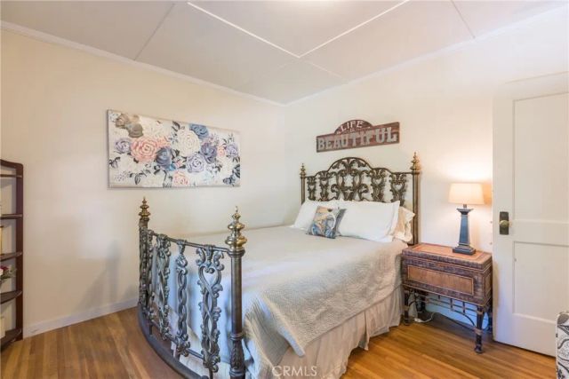 2305 Sugarloaf Drive, Agoura Hills, CA 91301