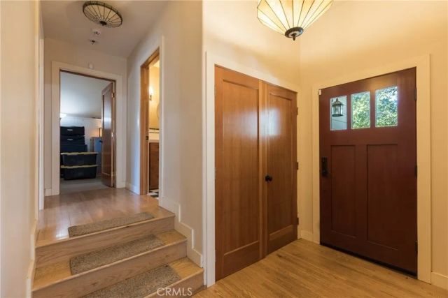 2305 Sugarloaf Drive, Agoura Hills, CA 91301