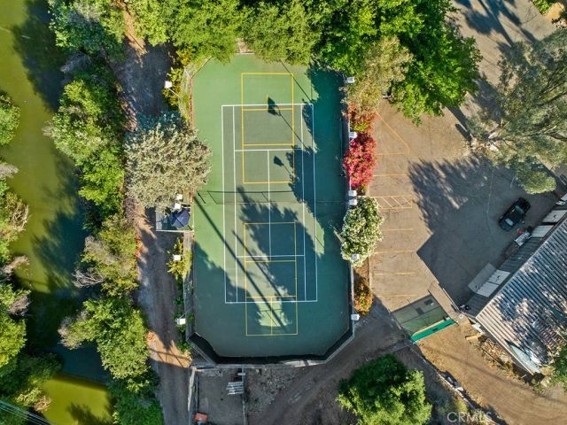 2305 Sugarloaf Drive, Agoura Hills, CA 91301