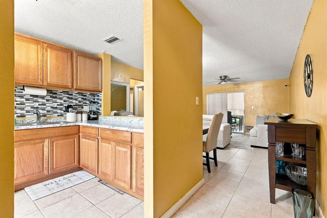 2232 SW 81st Avenue, Miramar, FL 33025