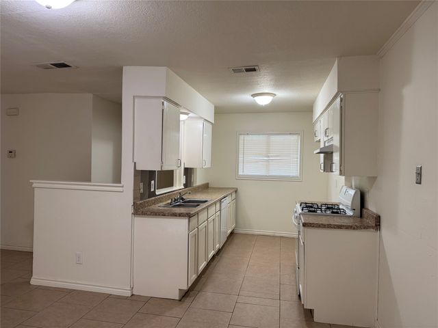 1201 Shorehaven Drive, Garland, TX 75040