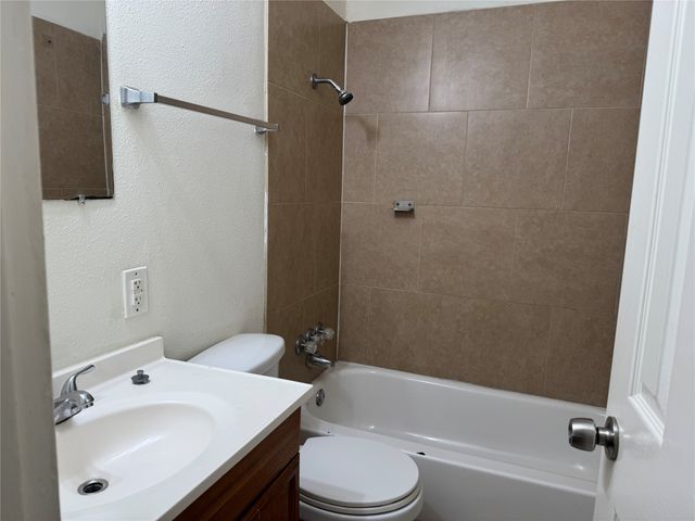 1201 Shorehaven Drive, Garland, TX 75040
