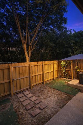 1523 SE 24th Ct 236, Homestead, FL 33035