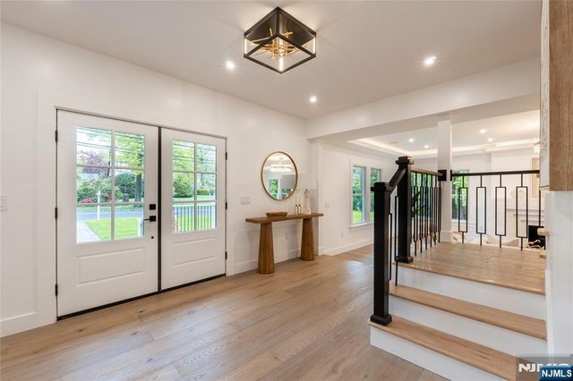 517 Park Street, Montclair, NJ 07043