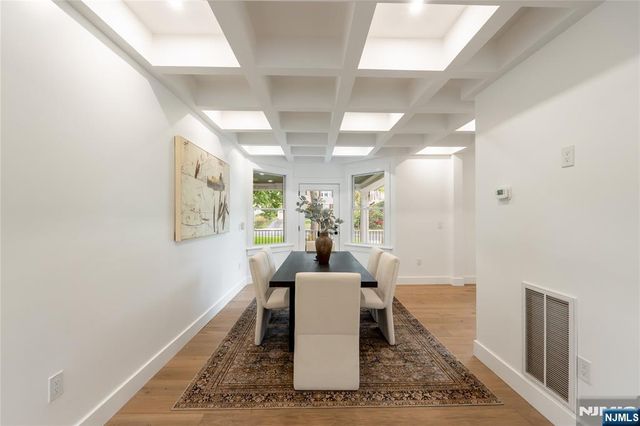517 Park Street, Montclair, NJ 07043