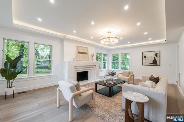 517 Park Street, Montclair, NJ 07043