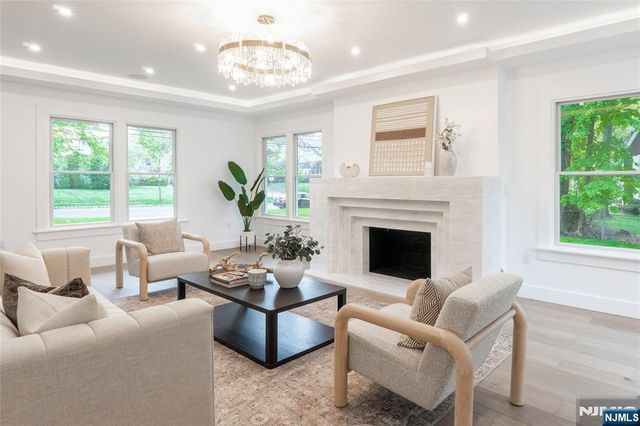 517 Park Street, Montclair, NJ 07043