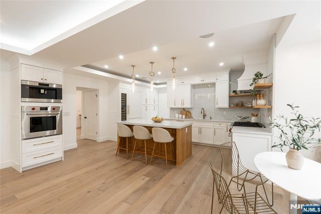 517 Park Street, Montclair, NJ 07043