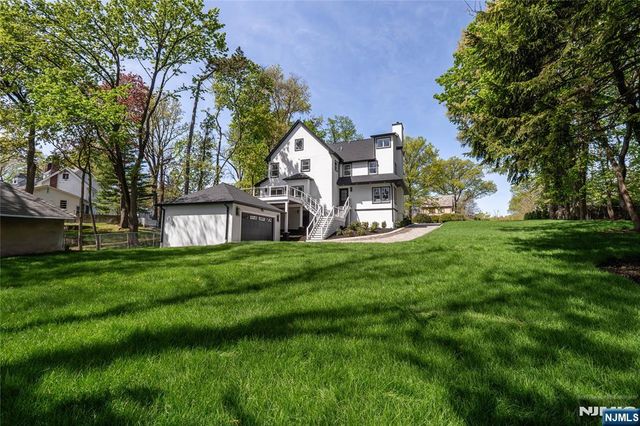 517 Park Street, Montclair, NJ 07043