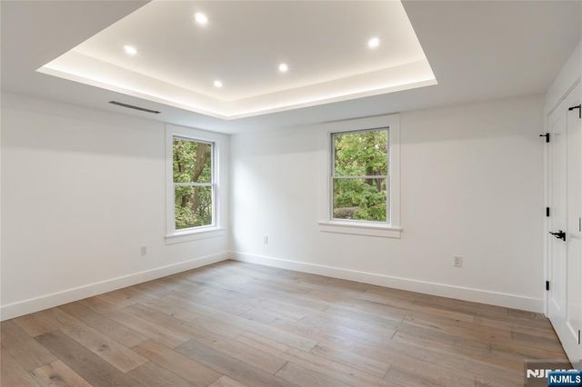 517 Park Street, Montclair, NJ 07043