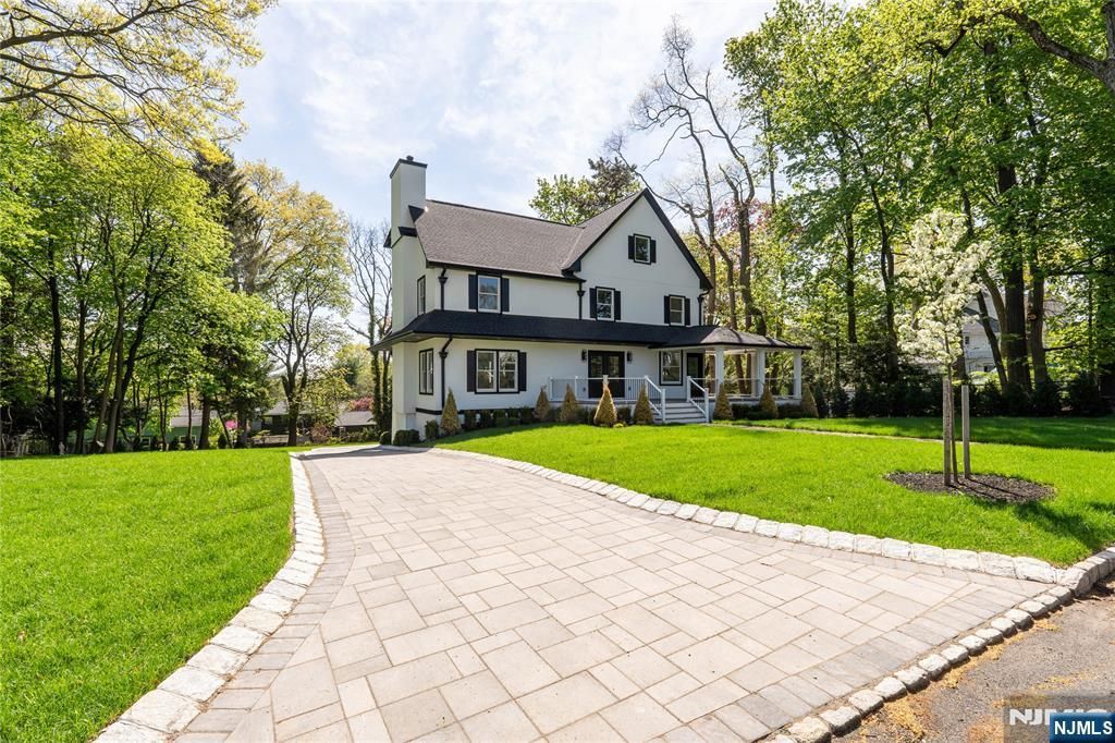 517 Park Street, Montclair, NJ 07043