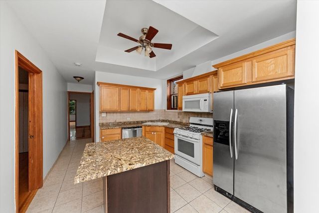 1707 N Fairfield Avenue 2, Chicago, IL 60647