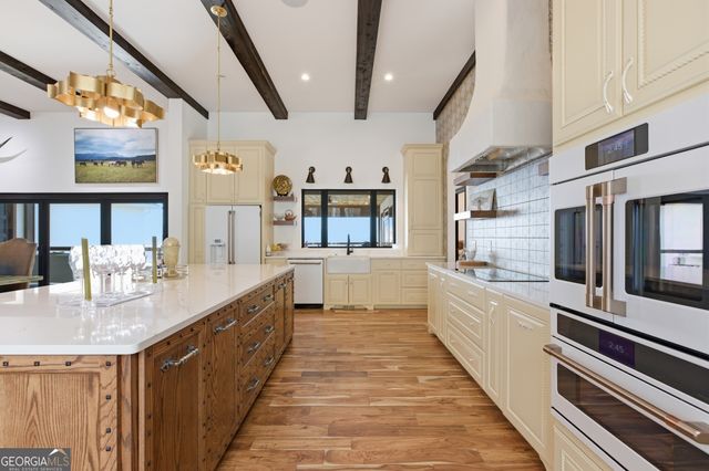 58 Buttons Lane, Dillard, GA 30537