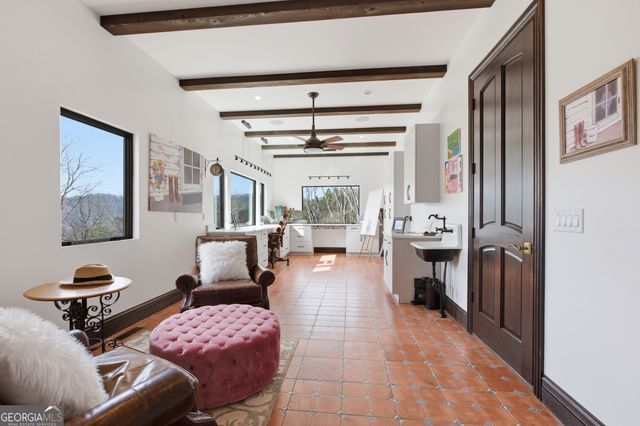 58 Buttons Lane, Dillard, GA 30537