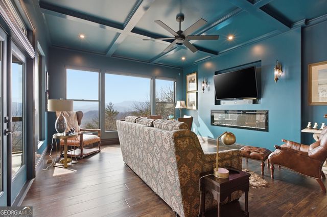 58 Buttons Lane, Dillard, GA 30537