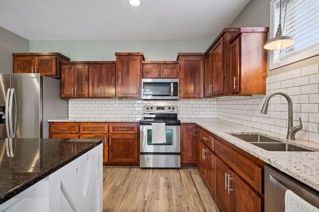 24567 Superior Drive, Rogers, MN 55374