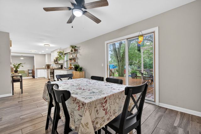 8061 W Hill Road, Frankfort, IL 60423