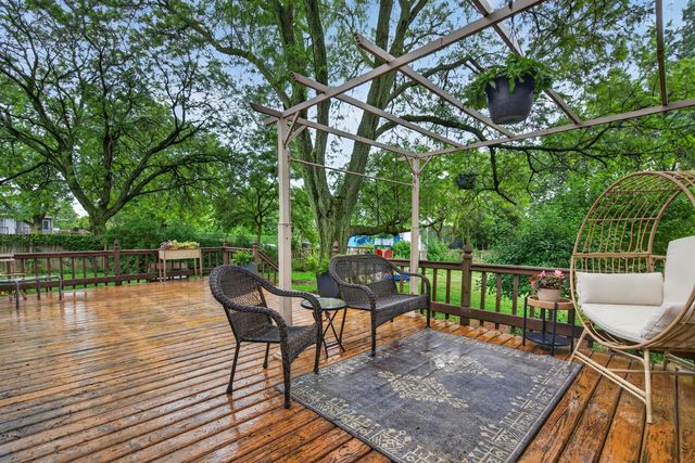 8061 W Hill Road, Frankfort, IL 60423