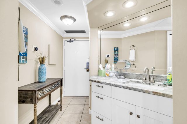 1096 Scenic Gulf Drive UNIT 1012, Miramar Beach, FL 32550