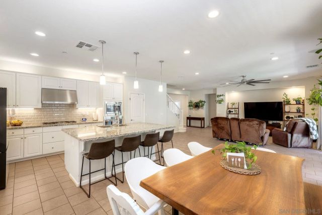 36580 Dauben Ct, Lake Elsinore, CA 92532