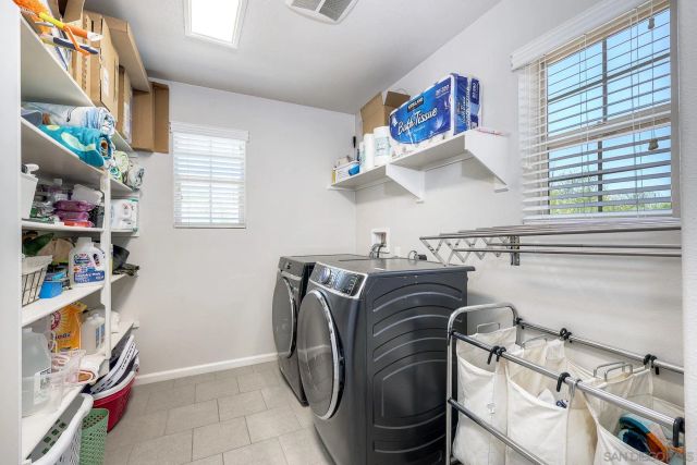 36580 Dauben Ct, Lake Elsinore, CA 92532