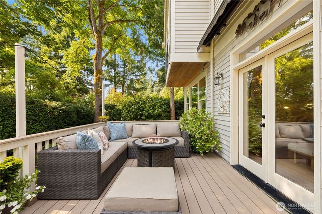 5529 231st Avenue SE, Issaquah, WA 98029