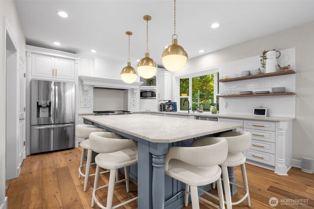 5529 231st Avenue SE, Issaquah, WA 98029
