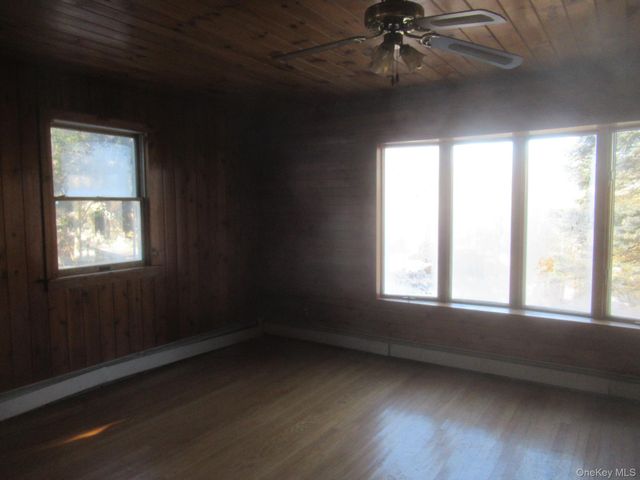 270 Buckshollow Road, Mahopac, NY 10541