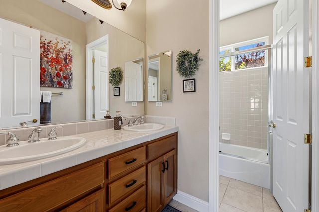 832 Royal Troon Pl, El Dorado Hills, CA 95762