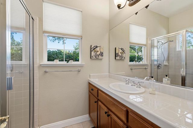 832 Royal Troon Pl, El Dorado Hills, CA 95762