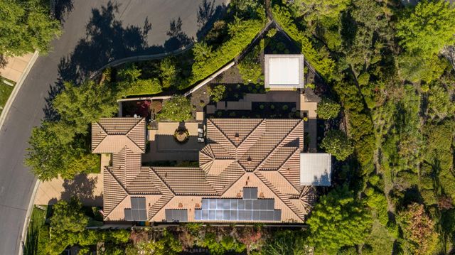 832 Royal Troon Pl, El Dorado Hills, CA 95762
