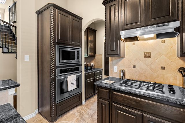 9600 Makiposa Lane, Fort Worth, TX 76177