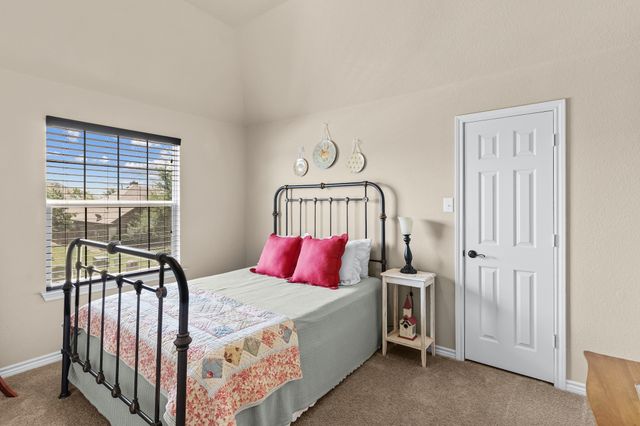 9600 Makiposa Lane, Fort Worth, TX 76177