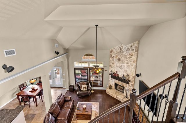 9600 Makiposa Lane, Fort Worth, TX 76177