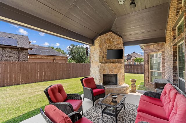 9600 Makiposa Lane, Fort Worth, TX 76177