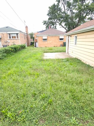 521 Jefferson Street, Dolton, IL 60419