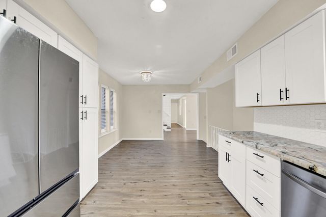645 Carr Drive, Niceville, FL 32578