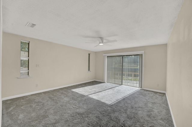 645 Carr Drive, Niceville, FL 32578