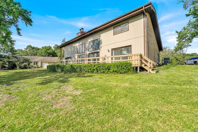 645 Carr Drive, Niceville, FL 32578