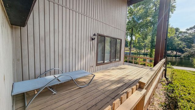 645 Carr Drive, Niceville, FL 32578