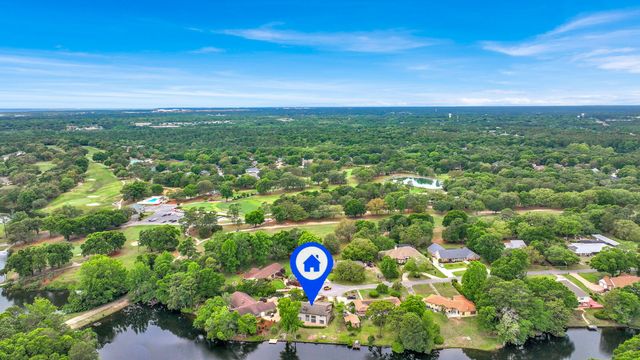 645 Carr Drive, Niceville, FL 32578