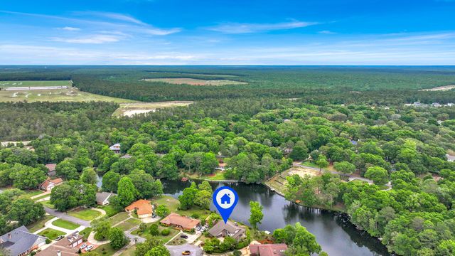 645 Carr Drive, Niceville, FL 32578