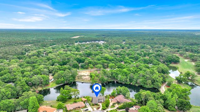 645 Carr Drive, Niceville, FL 32578