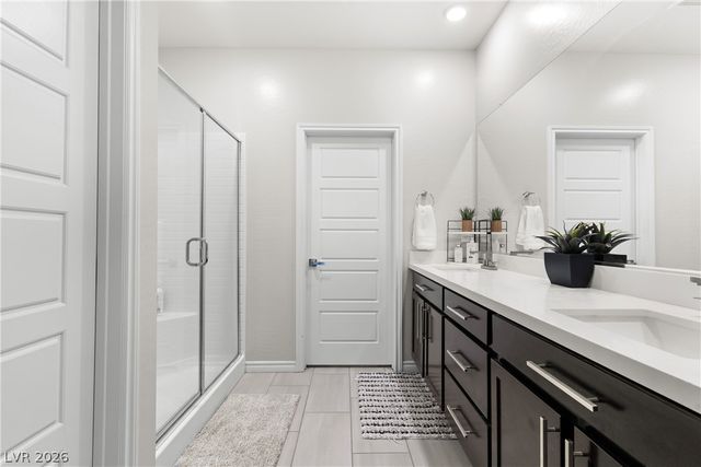 9728 Pacific Pine Street, Las Vegas, NV 89143