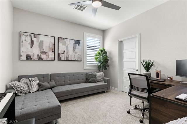 9728 Pacific Pine Street, Las Vegas, NV 89143