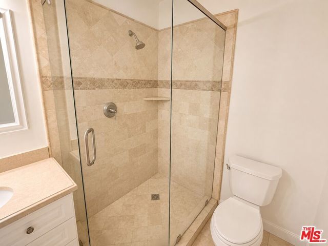 5870 Green Valley Circle 129, Culver City, CA 90230