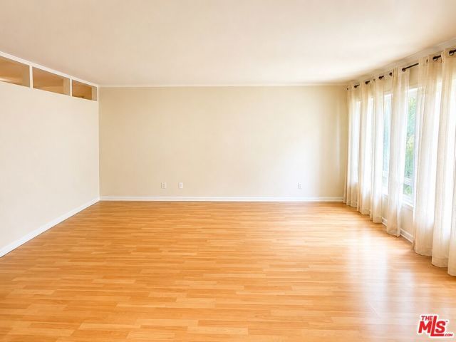 5870 Green Valley Circle 129, Culver City, CA 90230