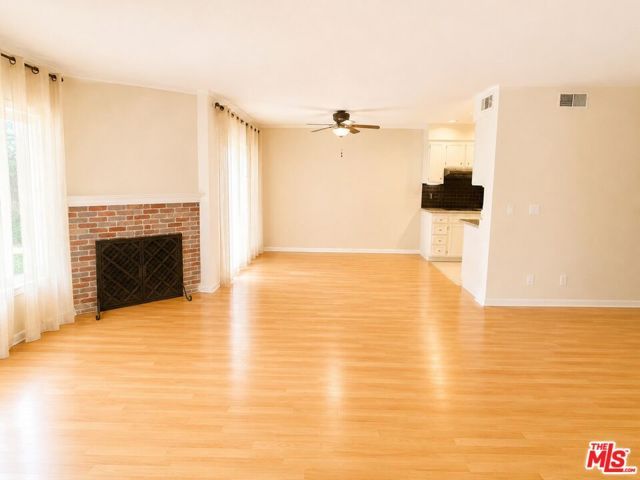 5870 Green Valley Circle 129, Culver City, CA 90230