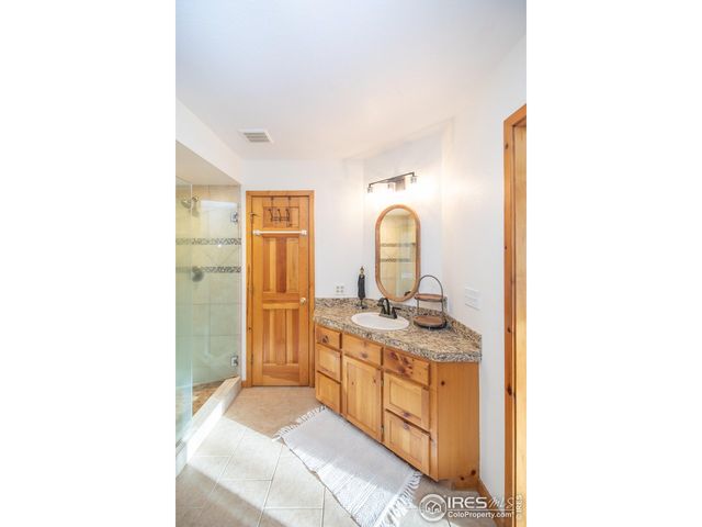 172 Thorn Cir, Black Hawk, CO 80422